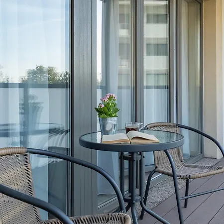 Deluxe Apartament Baltic Wave, Basen, Silownia, Parking By Noclegi Renters Kołobrzeg Zewnętrze zdjęcie